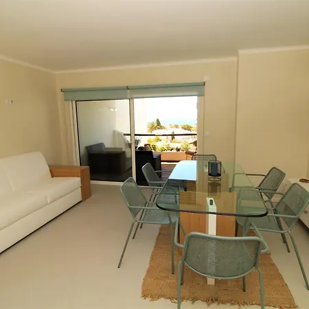 Ocean View Hydrangea - 2 Bedroom At Sao Rafael Beach, Apartment Albufeira