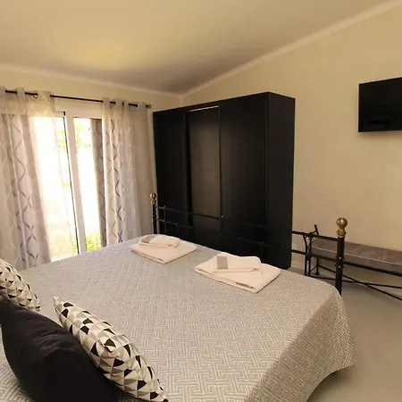 Ocean View Hydrangea - 2 Bedroom At Sao Rafael Beach,