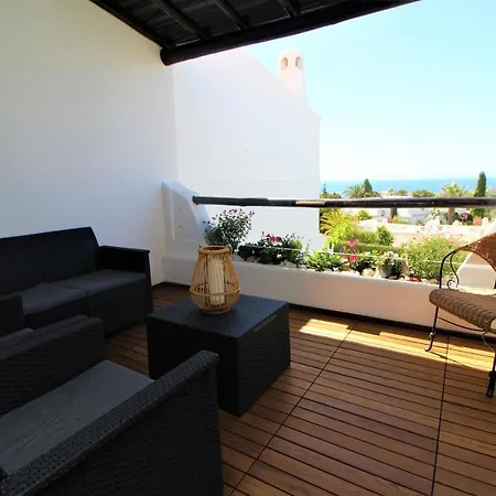 Ocean View Hydrangea - 2 Bedroom At Sao Rafael Beach, 阿尔布费拉