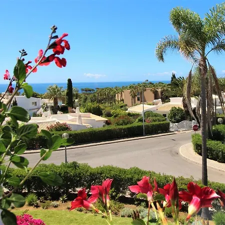 Apartment Ocean View Hydrangea - 2 Bedroom At Sao Rafael Beach, Albufeira