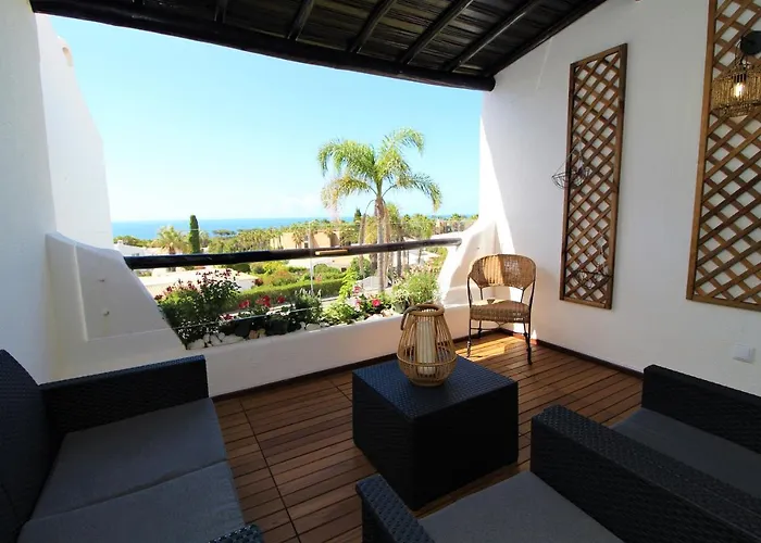 Ocean View Hydrangea - 2 Bedroom At Sao Rafael Beach, *